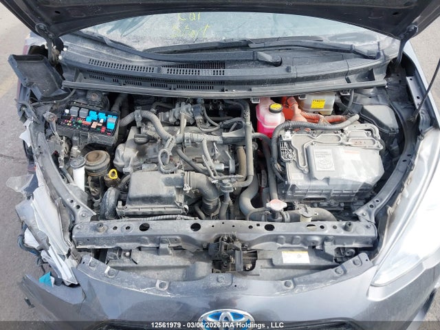 JTDKDTB30G1125302 Toyota Prius C Technology