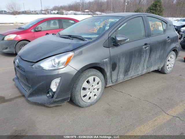 JTDKDTB30G1125302 Toyota Prius C Technology