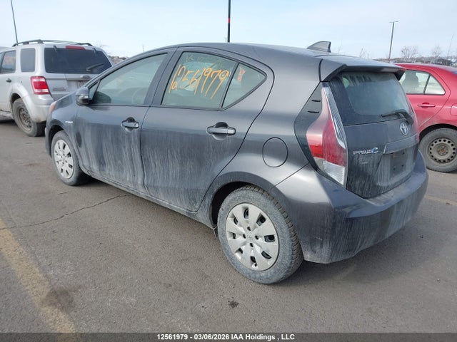 JTDKDTB30G1125302 Toyota Prius C Technology