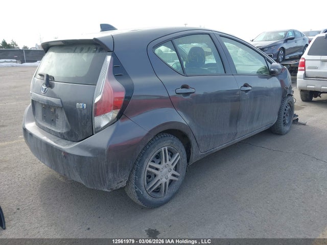JTDKDTB30G1125302 Toyota Prius C Technology