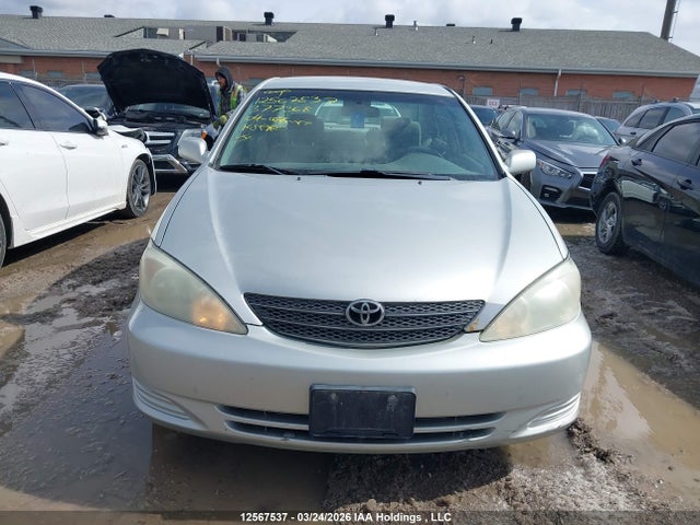 12567537 :رقم المزاد ، 4T1BE32K44U377368 vin ، 2004 Toyota Camry Le/xle/se مزاد بيع