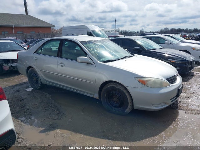 12567537 :رقم المزاد ، 4T1BE32K44U377368 vin ، 2004 Toyota Camry Le/xle/se مزاد بيع