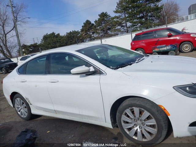 2015 Chrysler 200 Lx მანქანა იყიდება აუქციონზე, vin: 1C3CCCFB1FN721023, აუქციონის ნომერი: 12567554