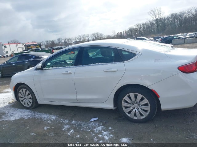 2015 Chrysler 200 Lx მანქანა იყიდება აუქციონზე, vin: 1C3CCCFB1FN721023, აუქციონის ნომერი: 12567554