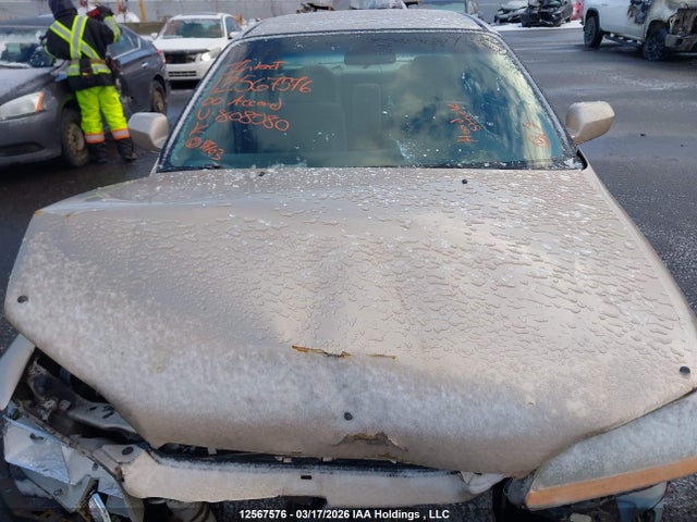 2000 Honda Accord მანქანა იყიდება აუქციონზე, vin: 1HGCG5574YA808080, აუქციონის ნომერი: 12567576