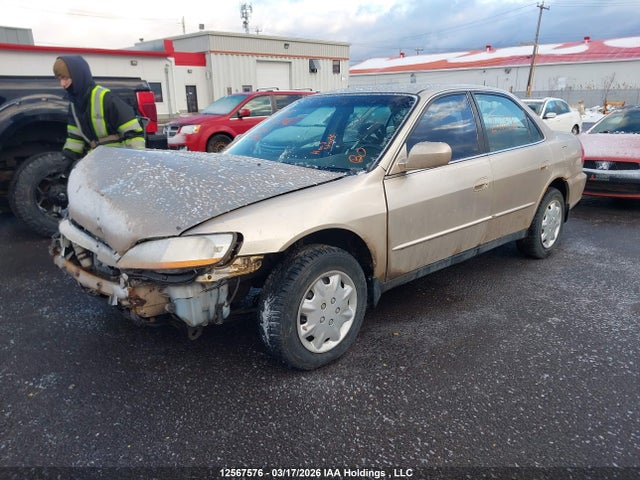 2000 Honda Accord მანქანა იყიდება აუქციონზე, vin: 1HGCG5574YA808080, აუქციონის ნომერი: 12567576