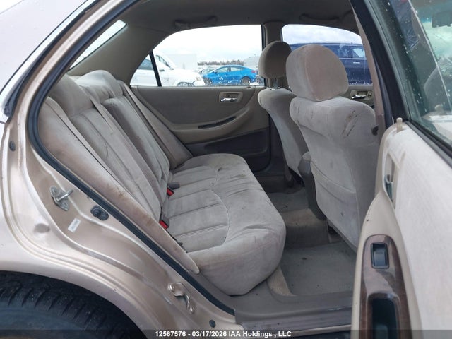 2000 Honda Accord მანქანა იყიდება აუქციონზე, vin: 1HGCG5574YA808080, აუქციონის ნომერი: 12567576