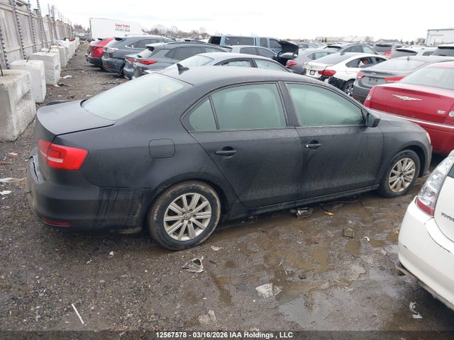 3VW1K7AJXFM235555 Volkswagen Jetta 2.0l Trendline/2.0l Trendline+