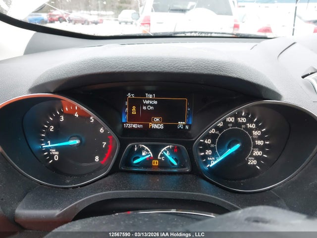 2018 Ford Escape Titanium მანქანა იყიდება აუქციონზე, vin: 1FMCU9J94JUC93717, აუქციონის ნომერი: 12567590