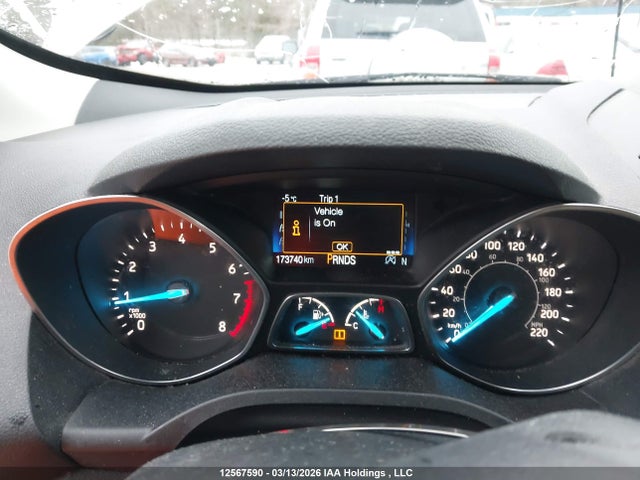 2018 Ford Escape Titanium მანქანა იყიდება აუქციონზე, vin: 1FMCU9J94JUC93717, აუქციონის ნომერი: 12567590