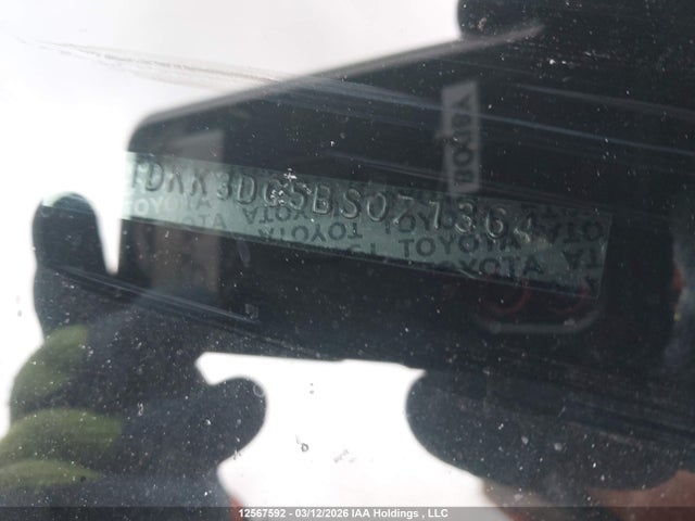 12567592 :رقم المزاد ، 5TDKK3DC5BS071364 vin ، 2011 Toyota Sienna Le 8 Passenger مزاد بيع