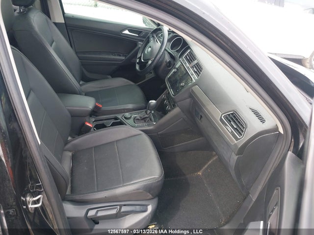 Продажа на аукционе авто 2019 Volkswagen Tiguan Se/sel/sel R-line Jet-black/sel R-line, vin: 3VV2B7AX1KM094267, номер лота: 12567597