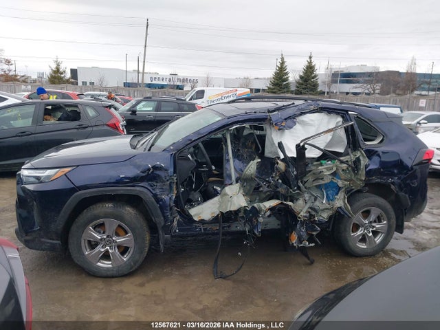 2T3RWRFV1PW158866 Toyota Rav4 Xle/woodland Edition