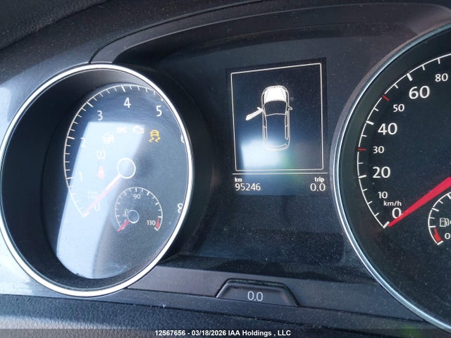 12567656 :رقم المزاد ، 3VWE17AU2JM269125 vin ، 2018 Volkswagen Golf 1.8 Tsi Trendline مزاد بيع