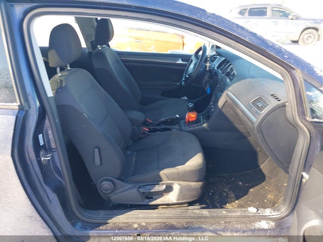 12567656 :رقم المزاد ، 3VWE17AU2JM269125 vin ، 2018 Volkswagen Golf 1.8 Tsi Trendline مزاد بيع