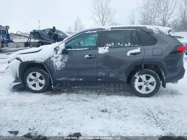 Продажа на аукционе авто 2020 Toyota Rav4 Xle/xle Premium, vin: 2T3W1RFV7LW076572, номер лота: 12567659