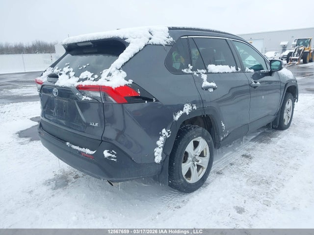Продажа на аукционе авто 2020 Toyota Rav4 Xle/xle Premium, vin: 2T3W1RFV7LW076572, номер лота: 12567659
