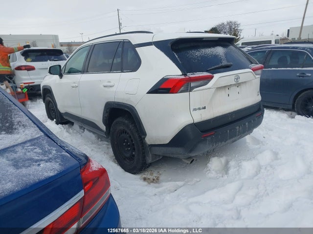 12567665 :رقم المزاد ، 2T3B1RFV3MC217770 vin ، 2021 Toyota Rav4 Le مزاد بيع