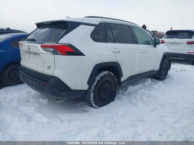 12567665 :رقم المزاد ، 2T3B1RFV3MC217770 vin ، 2021 Toyota Rav4 Le مزاد بيع