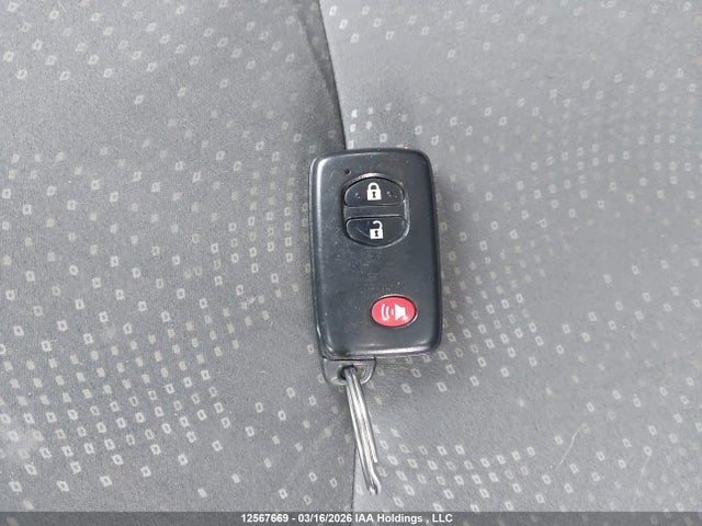 2012 Toyota Prius V მანქანა იყიდება აუქციონზე, vin: JTDZN3EU3C3081102, აუქციონის ნომერი: 12567669