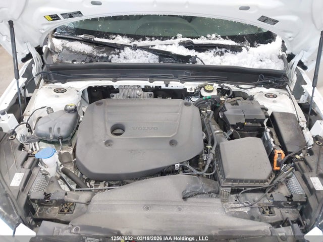 YV4L12UL4R2213073 Volvo Xc40 B5 Plus Dark Theme