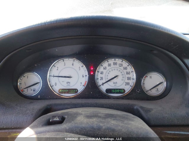 12565422 :رقم المزاد ، 2C3HE66G82H159332 vin ، 2002 Chrysler 300m مزاد بيع