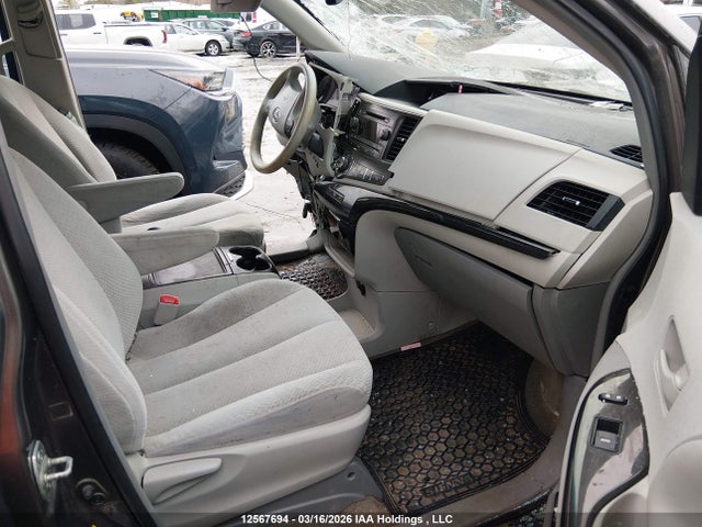 Toyota SIENNA LE 2014 5TDKK3DC8ES424958 Image 5