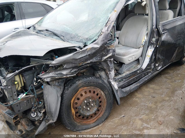 Toyota SIENNA LE 2014 5TDKK3DC8ES424958 Image 6