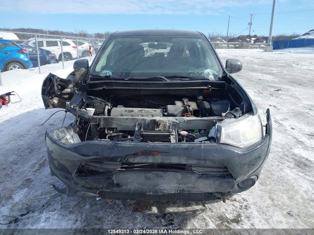 Продажа на аукционе авто 2014 Mitsubishi Outlander Es, vin: JA4AD2A34EZ606430, номер лота: 12549313