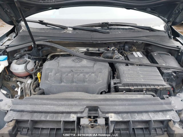 3VV4B7AXXJM088605 Volkswagen Tiguan Highline