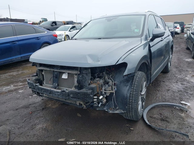 3VV4B7AXXJM088605 Volkswagen Tiguan Highline
