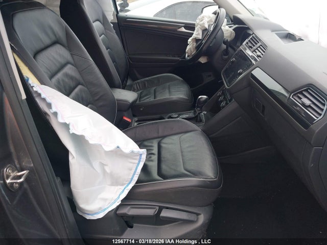 3VV4B7AXXJM088605 Volkswagen Tiguan Highline