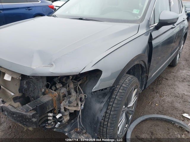 3VV4B7AXXJM088605 Volkswagen Tiguan Highline