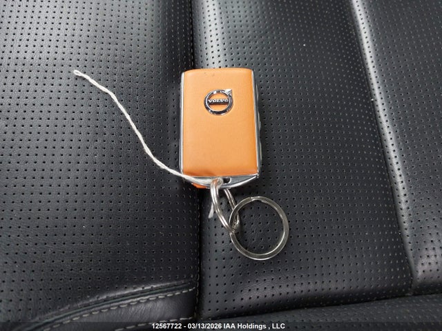 LYVA22RL0MB735528 Volvo Xc60 T6 Inscription