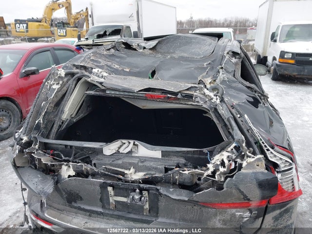 LYVA22RL0MB735528 Volvo Xc60 T6 Inscription