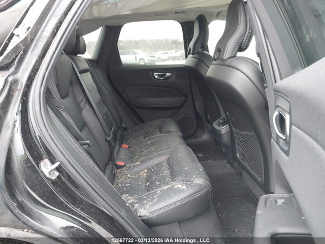 LYVA22RL0MB735528 Volvo Xc60 T6 Inscription
