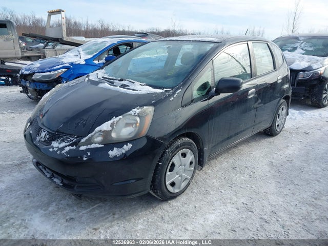 12536963 :رقم المزاد ، LUCGE8H30E3000997 vin ، 2014 Honda Fit Dx-a مزاد بيع
