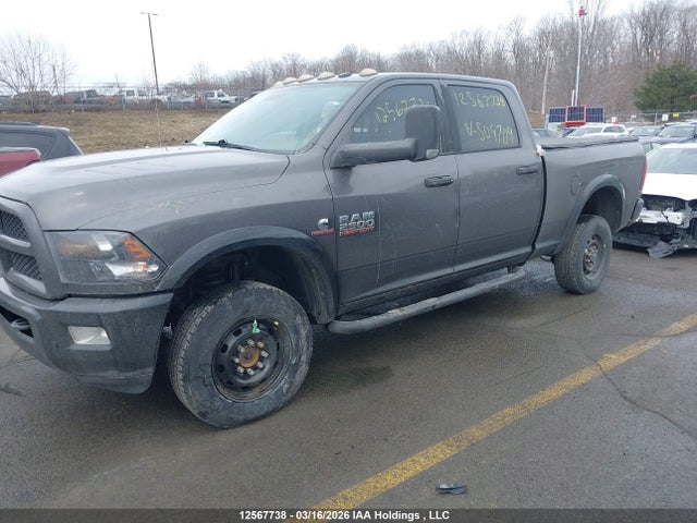 12567738 :رقم المزاد ، 3C6UR5DL8FG509709 vin ، 2015 Ram 2500 Slt مزاد بيع