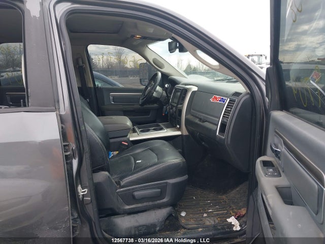 12567738 :رقم المزاد ، 3C6UR5DL8FG509709 vin ، 2015 Ram 2500 Slt مزاد بيع