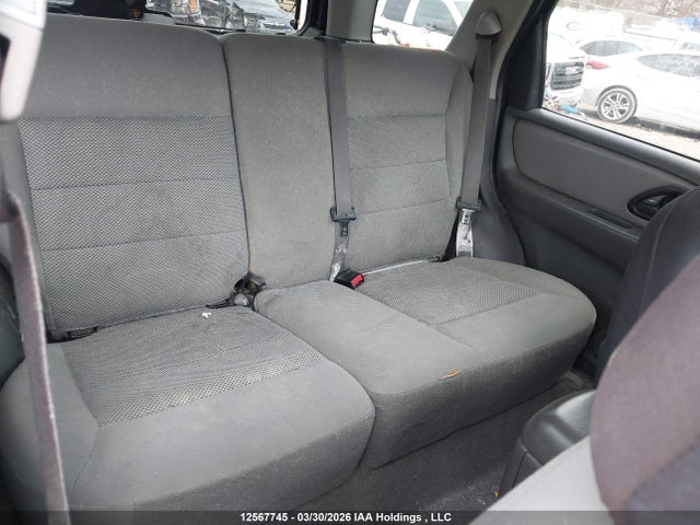 Продажа на аукционе авто 2005 Ford Escape Xlt, vin: 1FMYU03115KB60231, номер лота: 12567745