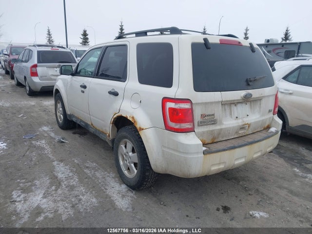 12567756 :رقم المزاد ، 1FMCU9DGXBKA40151 vin ، 2011 Ford Escape Xlt مزاد بيع
