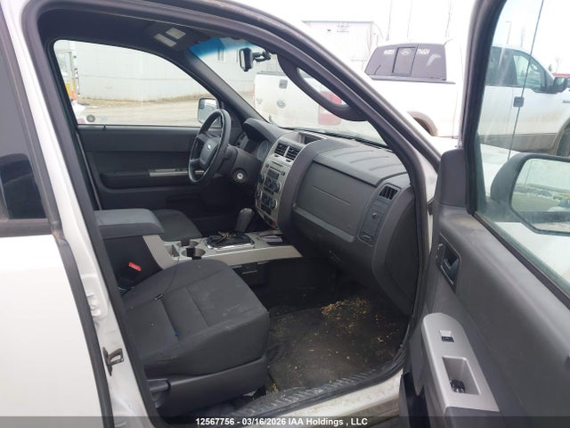 12567756 :رقم المزاد ، 1FMCU9DGXBKA40151 vin ، 2011 Ford Escape Xlt مزاد بيع