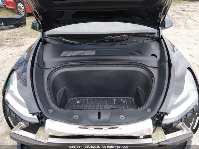 5YJYGAED8MF135377 Tesla Model Y Performance/standard Range