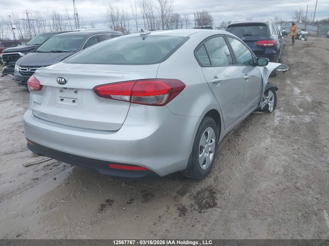 12567767 :رقم المزاد ، 3KPFL4A74HE070625 vin ، 2017 Kia Forte مزاد بيع