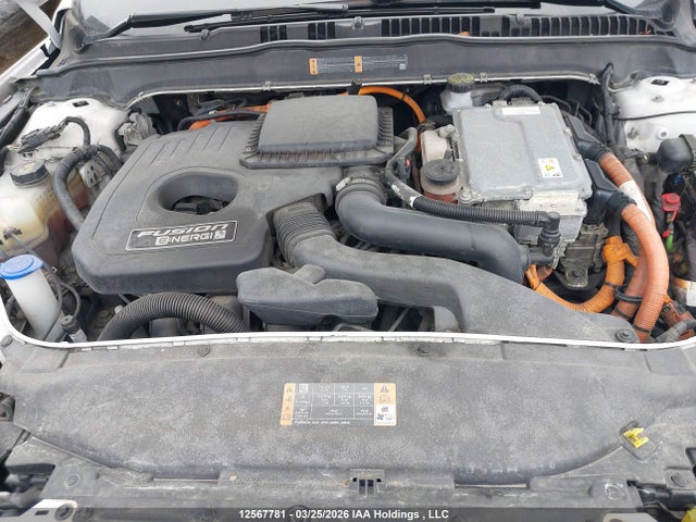 3FA6P0SU4JR279305 Ford Fusion