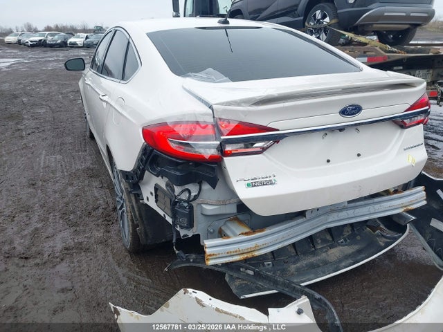 3FA6P0SU4JR279305 Ford Fusion