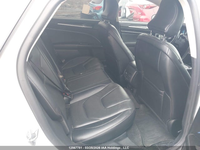 3FA6P0SU4JR279305 Ford Fusion
