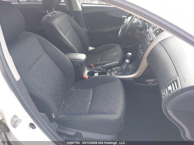 12567782 :رقم المزاد ، 2T1BU4EEXAC370288 vin ، 2010 Toyota Corolla S/le/xle مزاد بيع