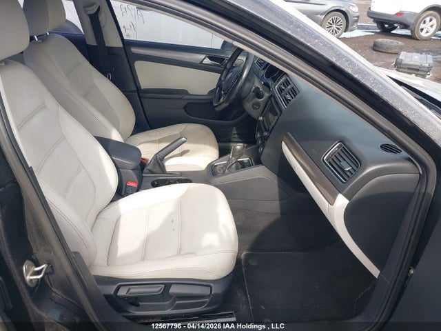 3VWL07AJ5FM216961 Volkswagen Jetta 1.8 Tsi Highline