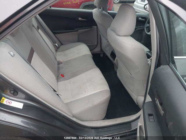 12567804 :رقم المزاد ، 4T1BF1FK8CU201935 vin ، 2012 Toyota Camry Se/le/xle مزاد بيع